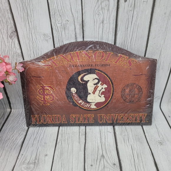 Sealed Vintage SEMINOLES Florida State University Team Spirit Wall Decor - Picture 1 of 7